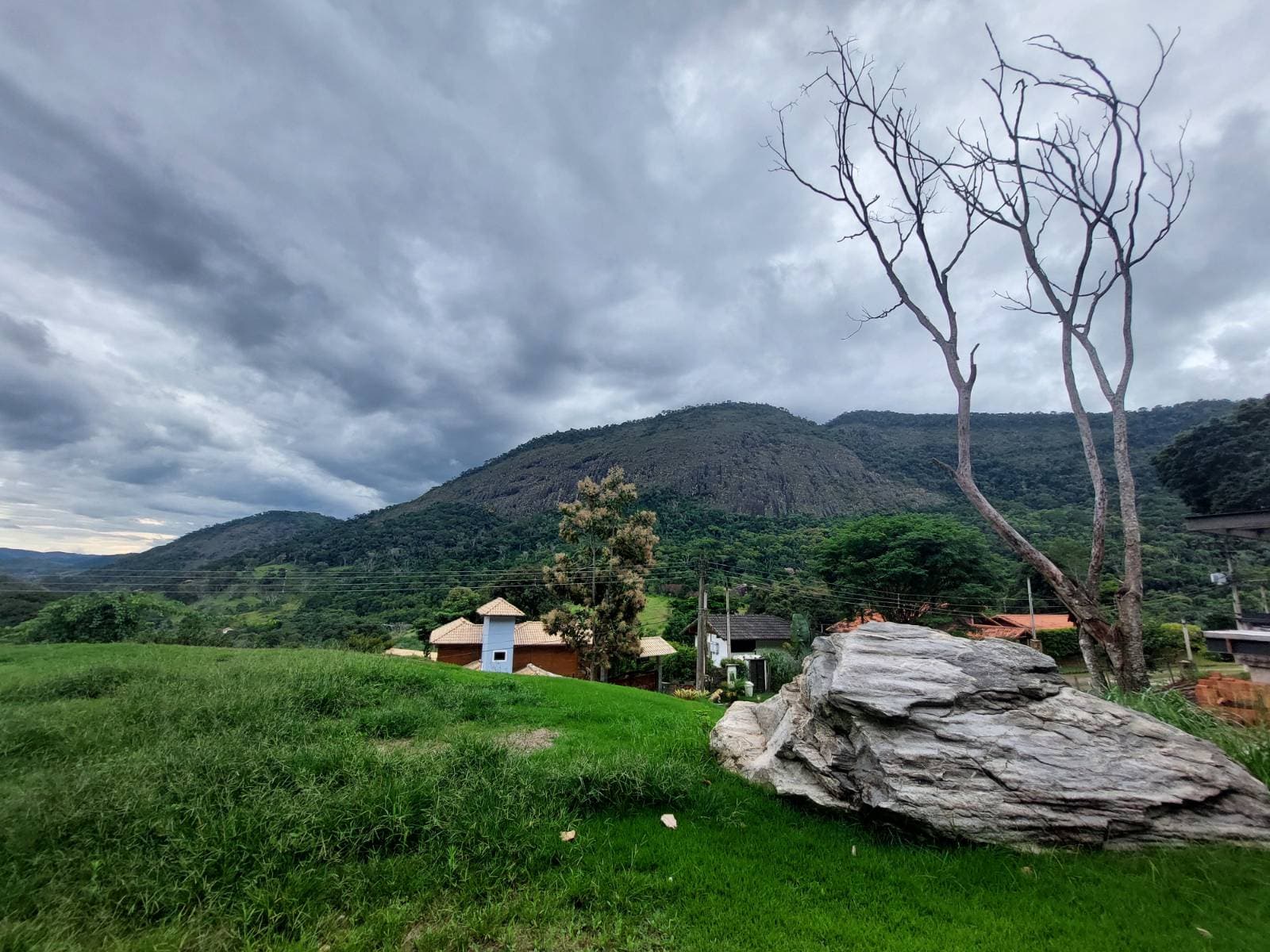 Terreno dentro de condomínio em Cedro - Areal